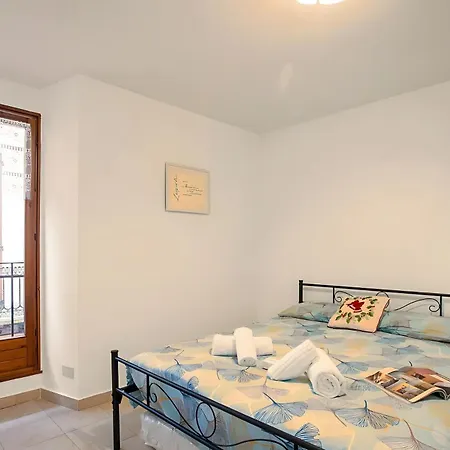 La Piccola Lami Apartamento Intra