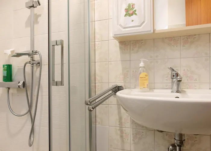 La Piccola Lami 인트라